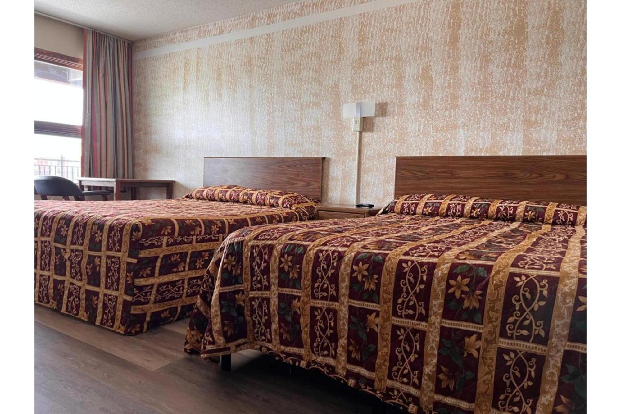 Devils Lake Inn By Oyo Near Devils Lake Regional Airport 외부 사진