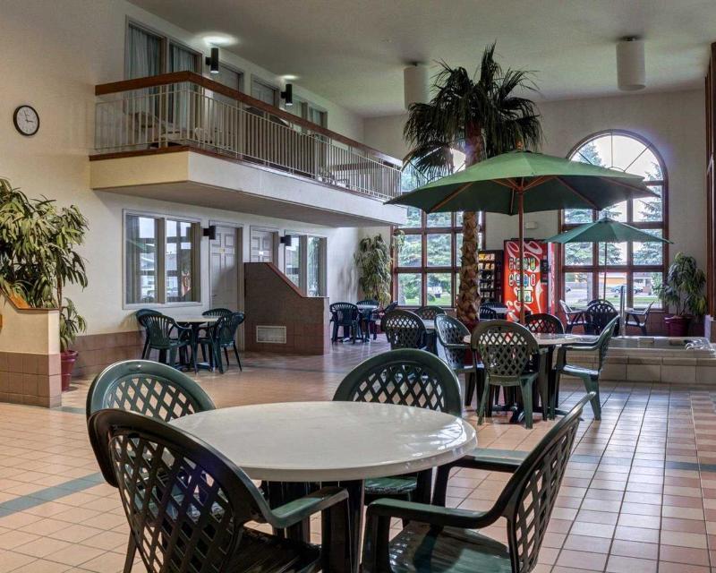 Devils Lake Inn By Oyo Near Devils Lake Regional Airport 외부 사진